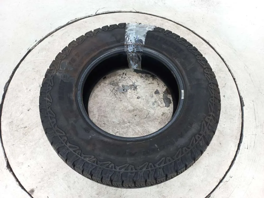 PNEU SEMPERIT 235/70R16 R
