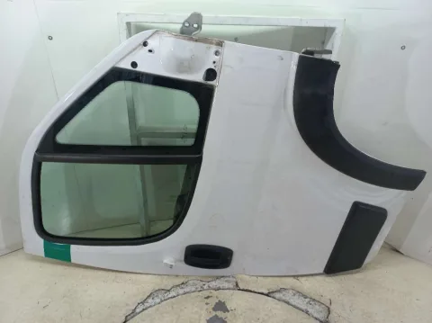 PORTA DIANTEIRA DIREITA - VAN FIAT MAXICARGO 2.3L 2019