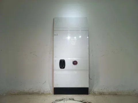 TAMPA TRASEIRA - VAN FIAT MAXICARGO 2.3L 2020