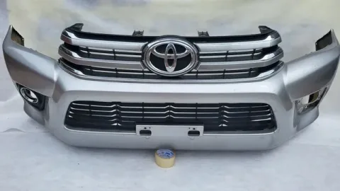 Parachoque dianteiro Hilux 2017 (Pintado e Instalado)