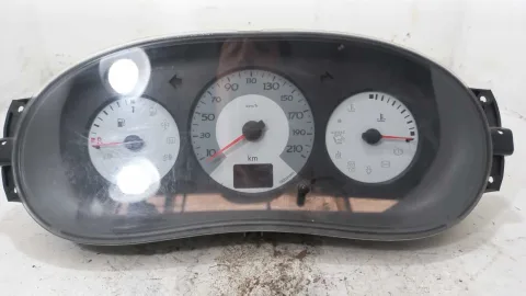 PAINEL DE INSTRUMENTOS RENAULT CLIO 1.0 2009