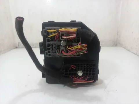 CAIXA DE FUSIVEIS CHEVROLET CAPTIVA 2.4 2012