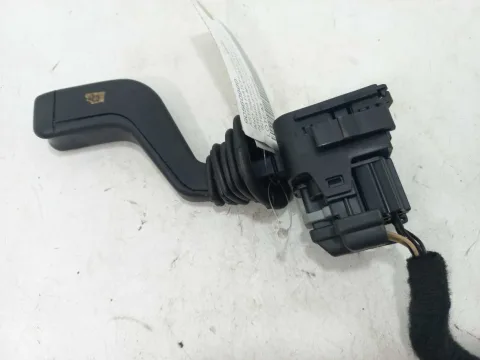 INTERRUPTOR DA CHAVE DE SETA Chevrolet ASTRA 2.0 2003