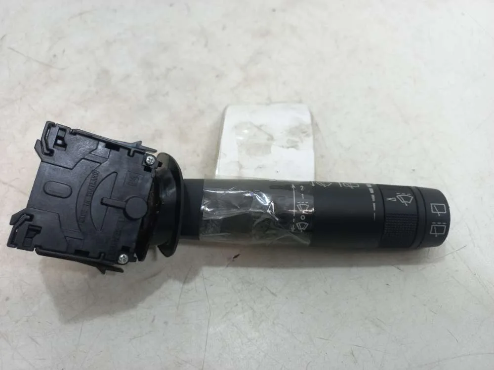 INTERRUPTOR LIMPADOR P/BRISA CHEVROLET TRACKER 1.8 2014