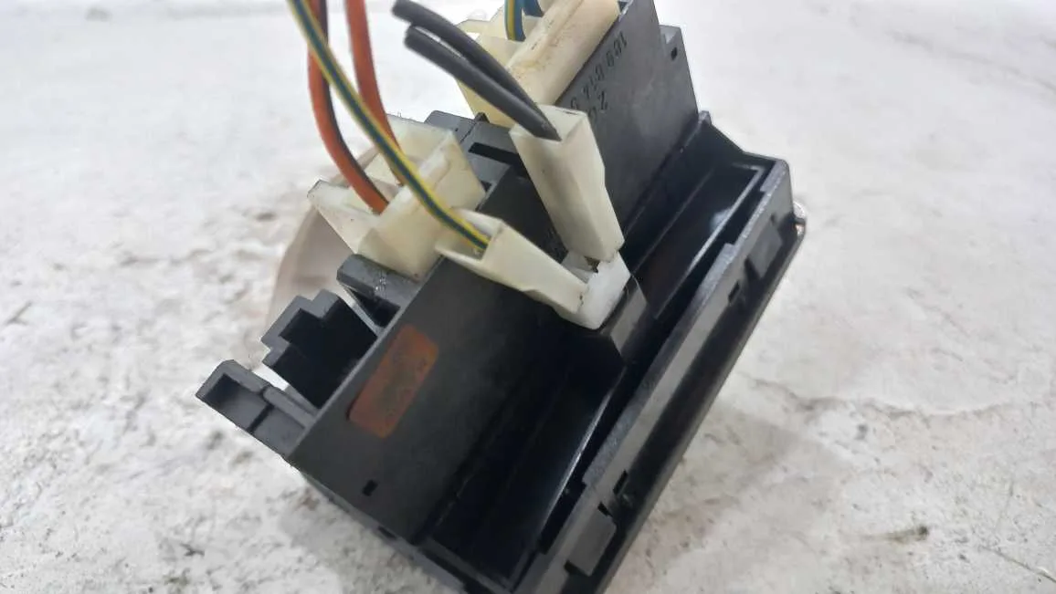 INTERRUPTOR LIMPADOR P/BRISA FIAT ELBA 1.5 1992