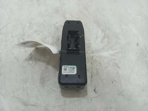 INTERRUPTOR VIDRO DIANT. ESQ CHEVROLET EQUINOX 1.5 2020