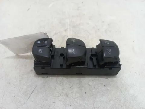 INTERRUPTOR VIDRO DIANT. ESQ NISSAN KICKS 1.6 2020