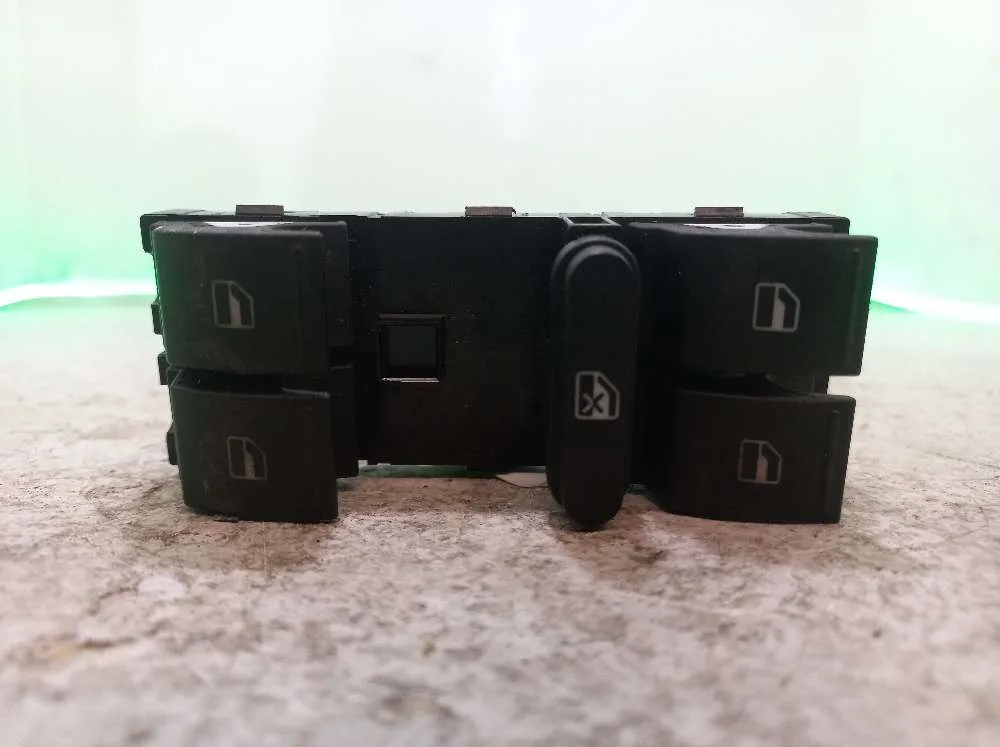 INTERRUPTOR VIDRO DIANT. ESQ VOLKSWAGEN JETTA 2.0 2014