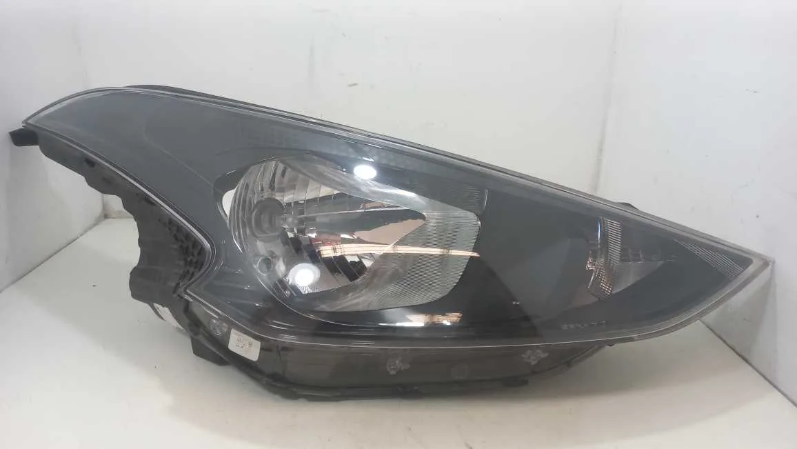 FAROL DIREITO HYUNDAI HB20S 1.0 2020
