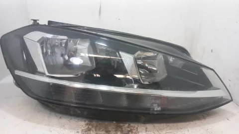 FAROL DIREITO Volkswagen GOLF VARIANT 1.4 2018