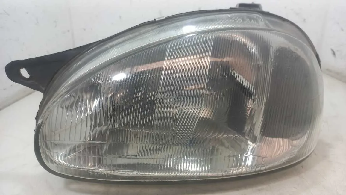 FAROL ESQUERDO CHEVROLET CORSA 1.0 2003