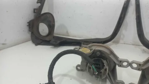 KIT FAROL DE MILHA TOYOTA COROLLA 1.8 2023