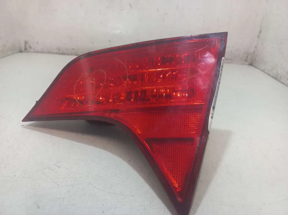 LANTERNA DA TAMPA DIREITA HONDA CIVIC 1.8 2010