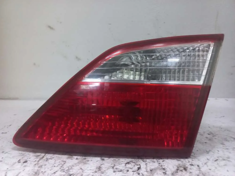 LANTERNA DA TAMPA DIREITA HYUNDAI HB20S 1.6 2015
