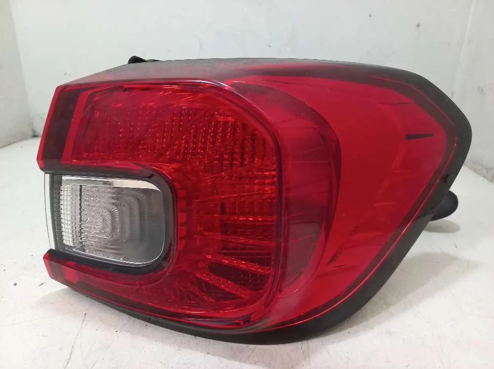 LANTERNA DIREITA FIAT ARGO 1.3 2018