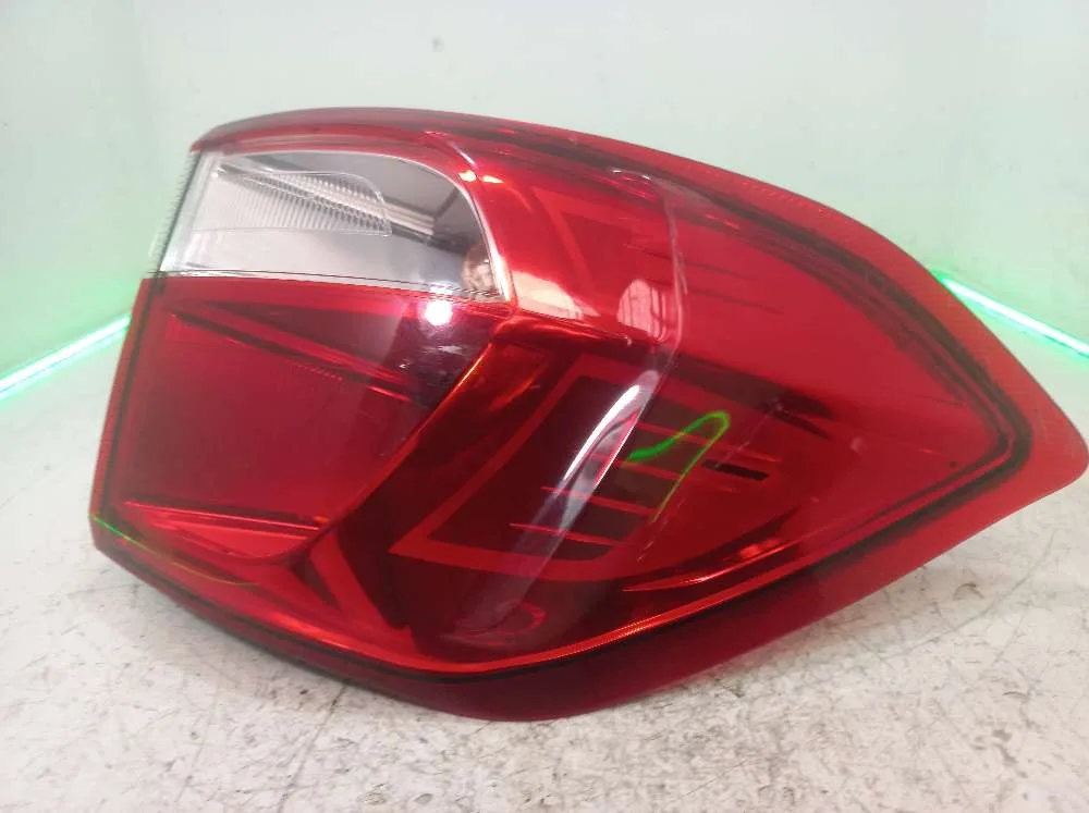 LANTERNA DIREITA FORD ECOSPORT 2.0 2013