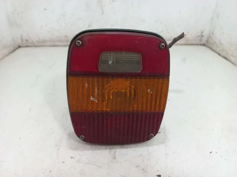LANTERNA DIREITA JEEP WRANGLER 4.0 1998
