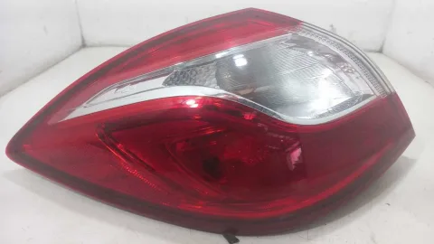 LANTERNA ESQUERDA CHEVROLET CRUZE 1.4L 2018