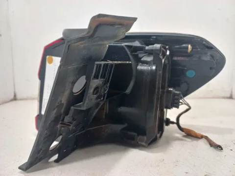 LANTERNA ESQUERDA FIAT ARGO DRIVE 1.0 2022