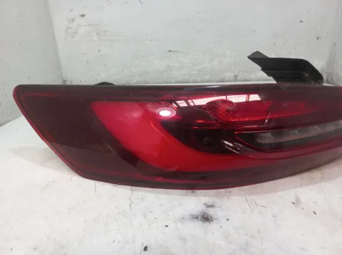 LANTERNA ESQUERDA FIAT FASTBACK 1.0 2023