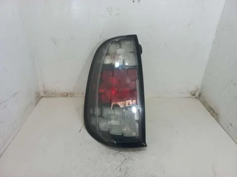 LANTERNA ESQUERDA FIAT UNO 1.0 2016