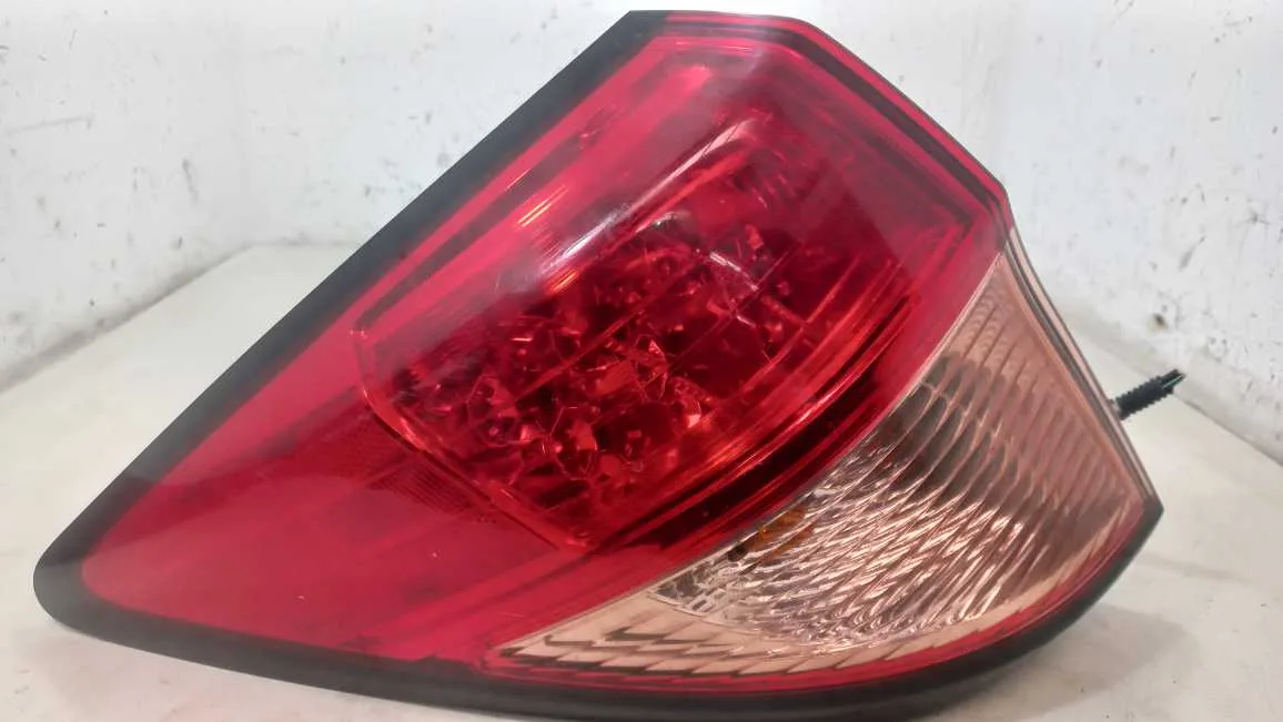LANTERNA ESQUERDA HONDA HR-V 1.8 2016