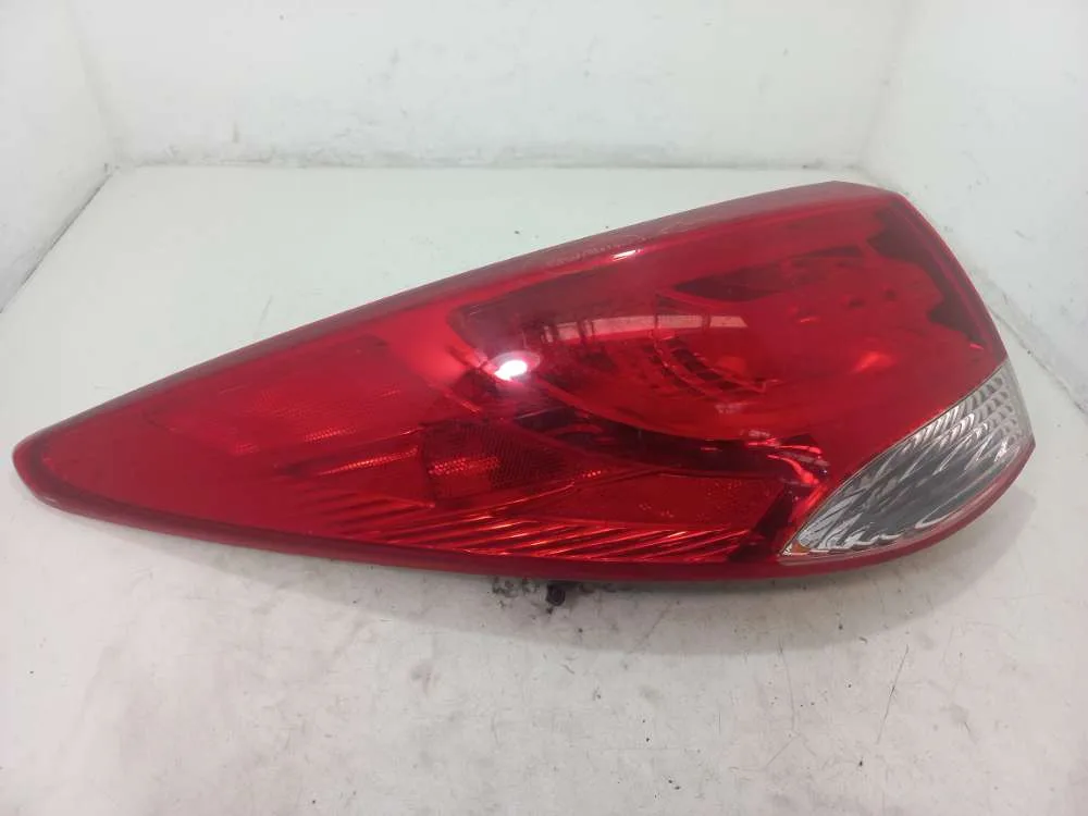 LANTERNA ESQUERDA HYUNDAI IX35 2.0 2015