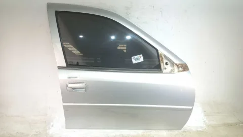 PORTA DIANTEIRA DIR CHEVROLET VECTRA 2.2 2001