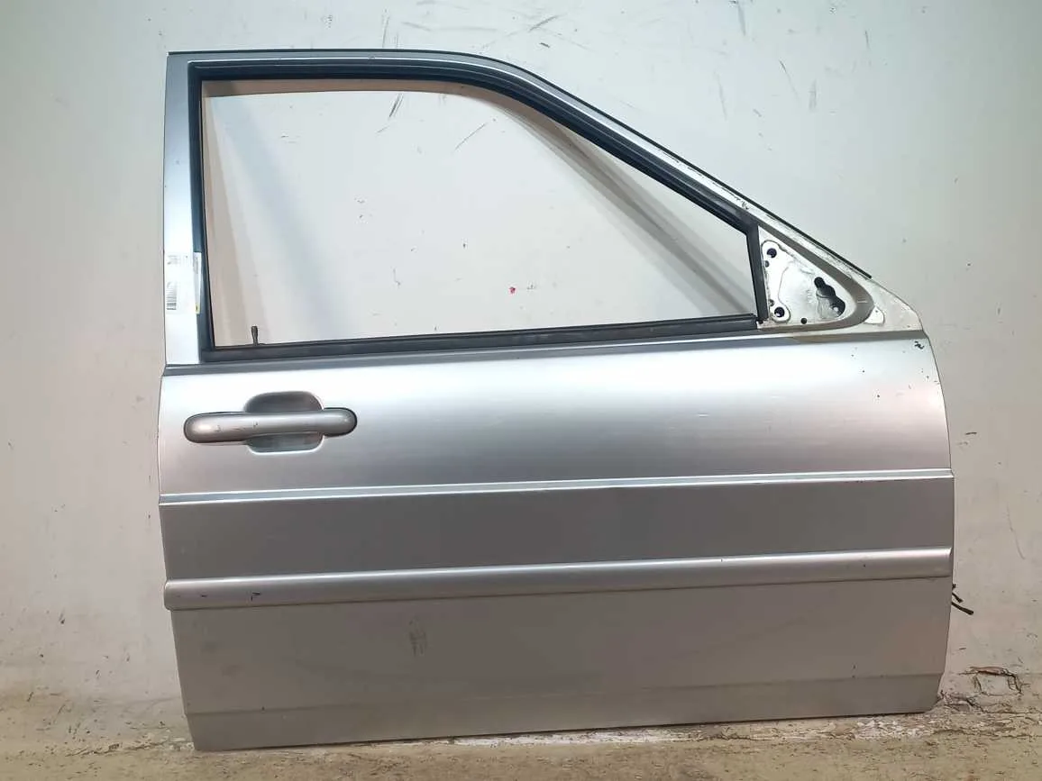 PORTA DIANTEIRA DIR VOLKSWAGEN SANTANA 1.8 2003
