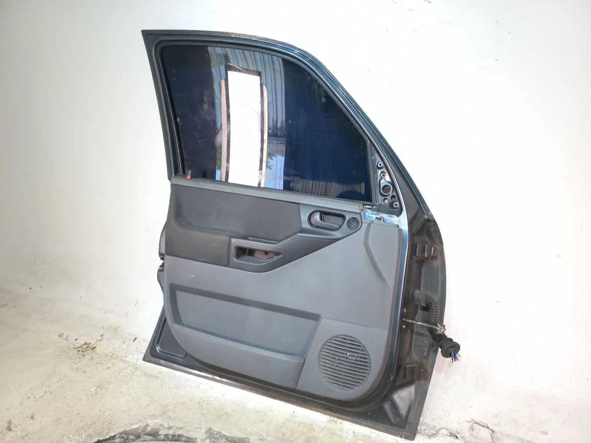 PORTA DIANTEIRA ESQ CHEVROLET MERIVA 1.8 2007