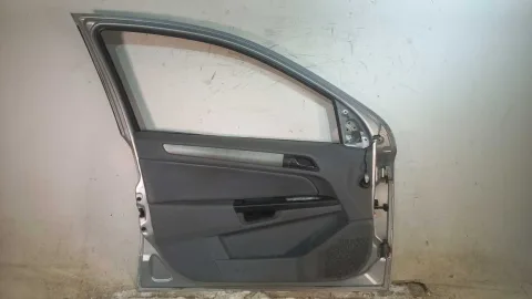 PORTA DIANTEIRA ESQ CHEVROLET VECTRA 2.0 2006