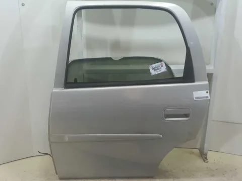 PORTA TRASEIRA ESQ CHEVROLET CORSA 1.6 2001