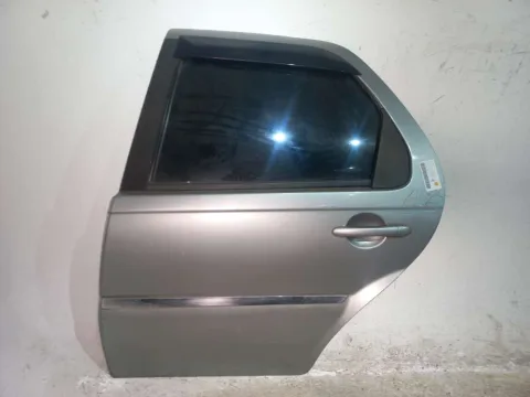 PORTA TRASEIRA ESQ FIAT SIENA 1.0 2008