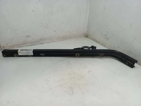 TRILHO DA PORTA FIAT DOBLO 1.8 2013