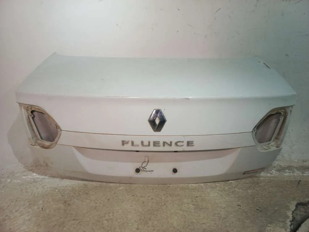 TAMPA TRASEIRA RENAULT FLUENCE 2.0 2013