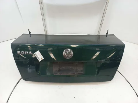 TAMPA TRASEIRA VOLKSWAGEN BORA 2.0 2001