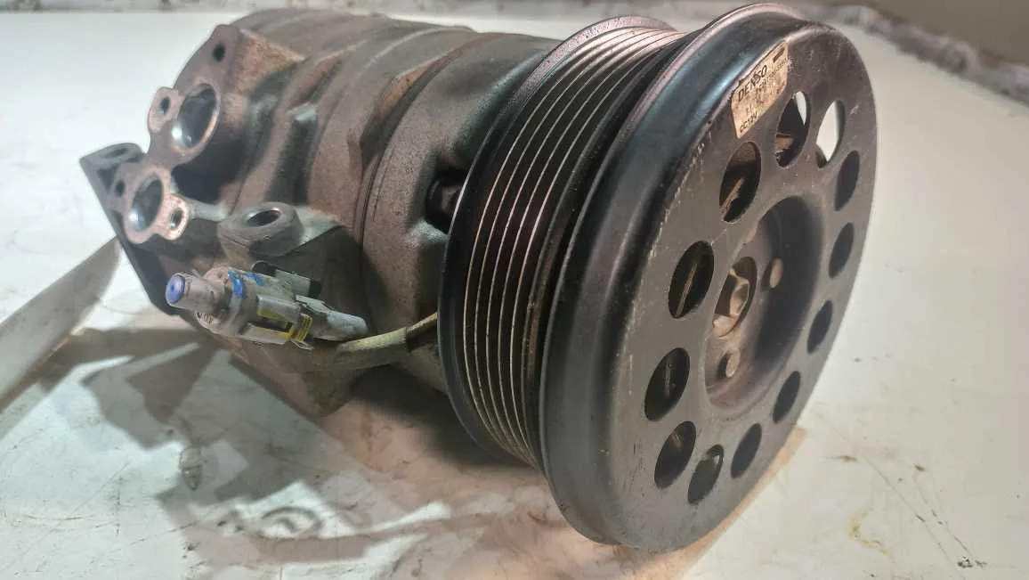 COMPRESSOR DO AR CONDICIONADO Toyota COROLLA 1.8 2011