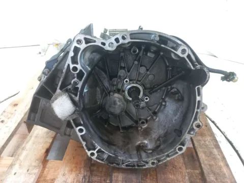 CAMBIO MANUAL / CX DE MARCHA RENAULT DUSTER 2.0 2015