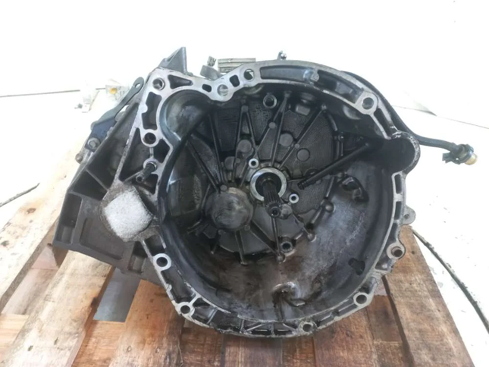 CAMBIO MANUAL / CX DE MARCHA RENAULT DUSTER 2.0 2015
