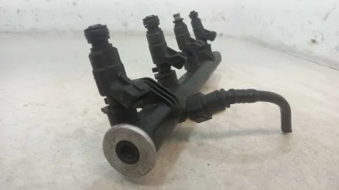FLAUTA COM BICOS INJETORES VOLKSWAGEN SAVEIRO 1.6 2012
