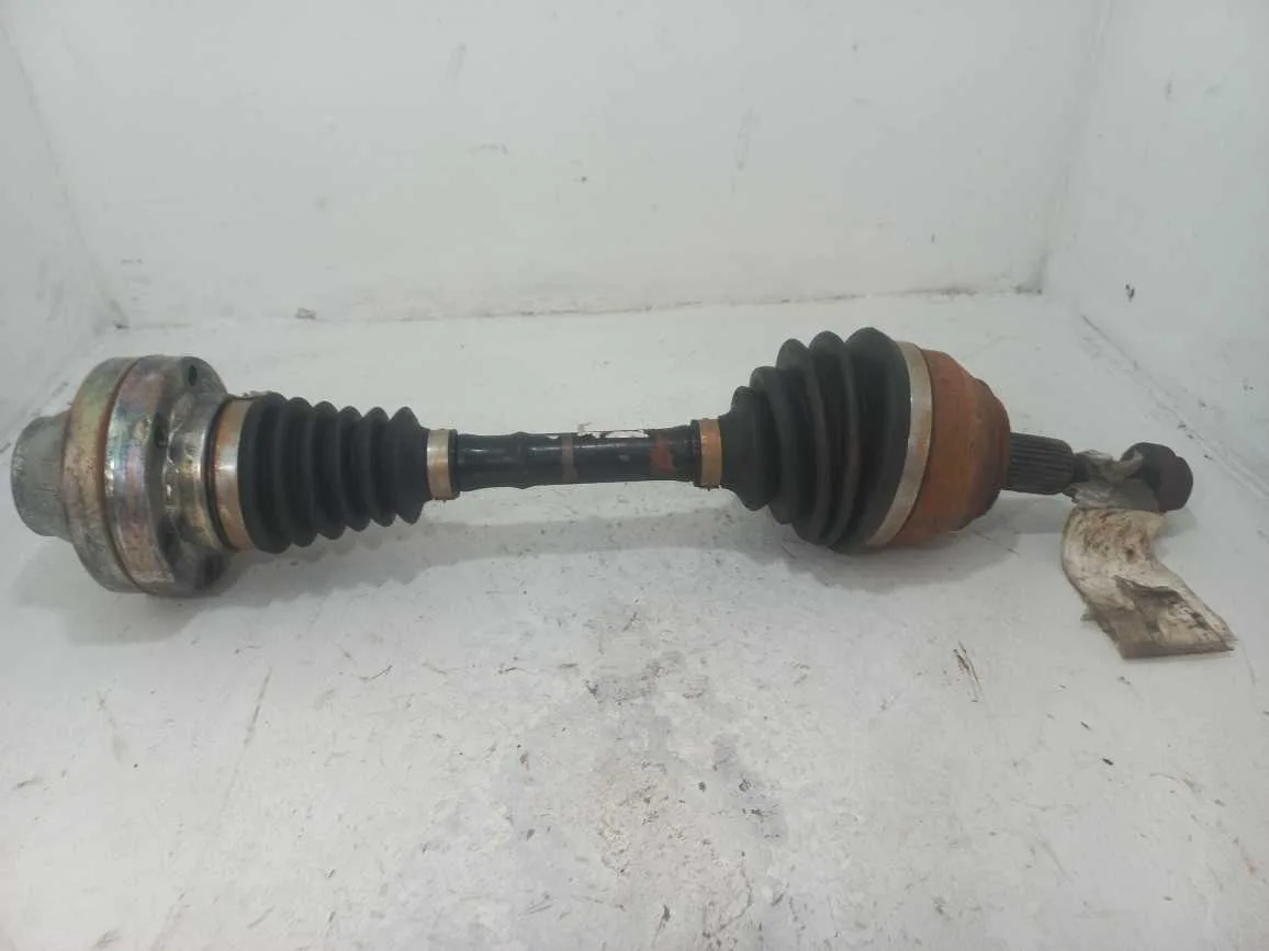 SEMI-EIXO ESQUERDO VOLKSWAGEN AMAROK 2.0 2013
