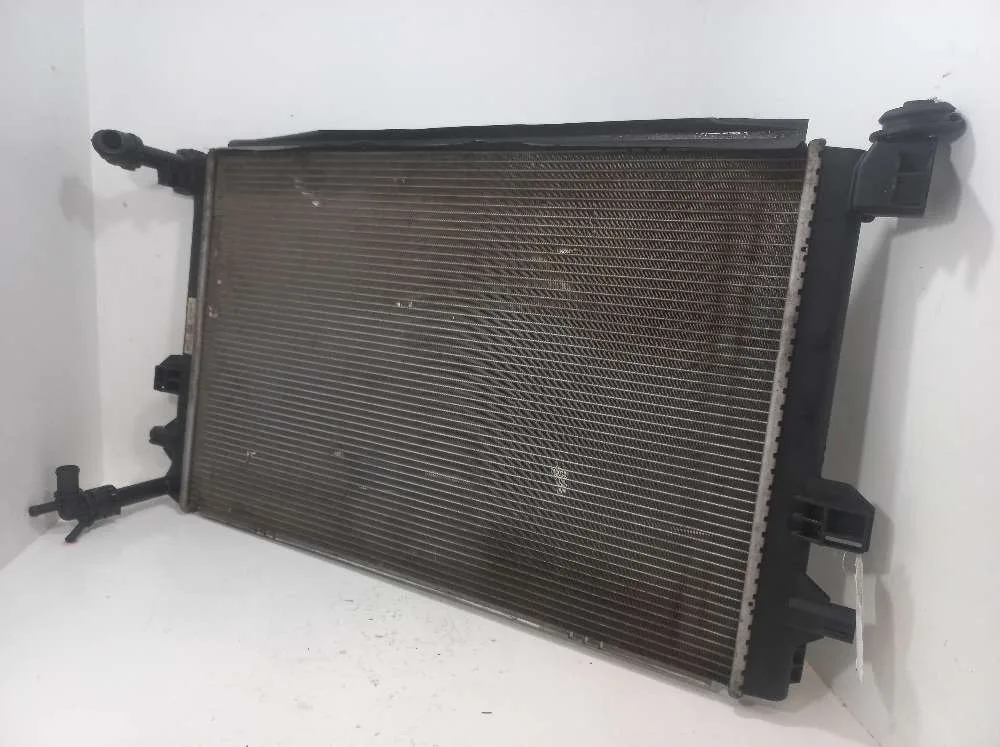 RADIADOR DE AGUA AUXILIAR VOLKSWAGEN GOLF 1.4 2014