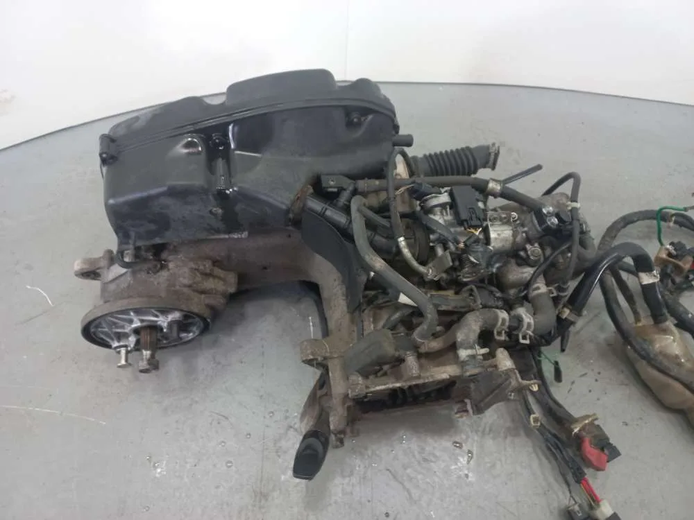 MOTOR COMPLETO - MOTOCICLETA SCOOTER 2011